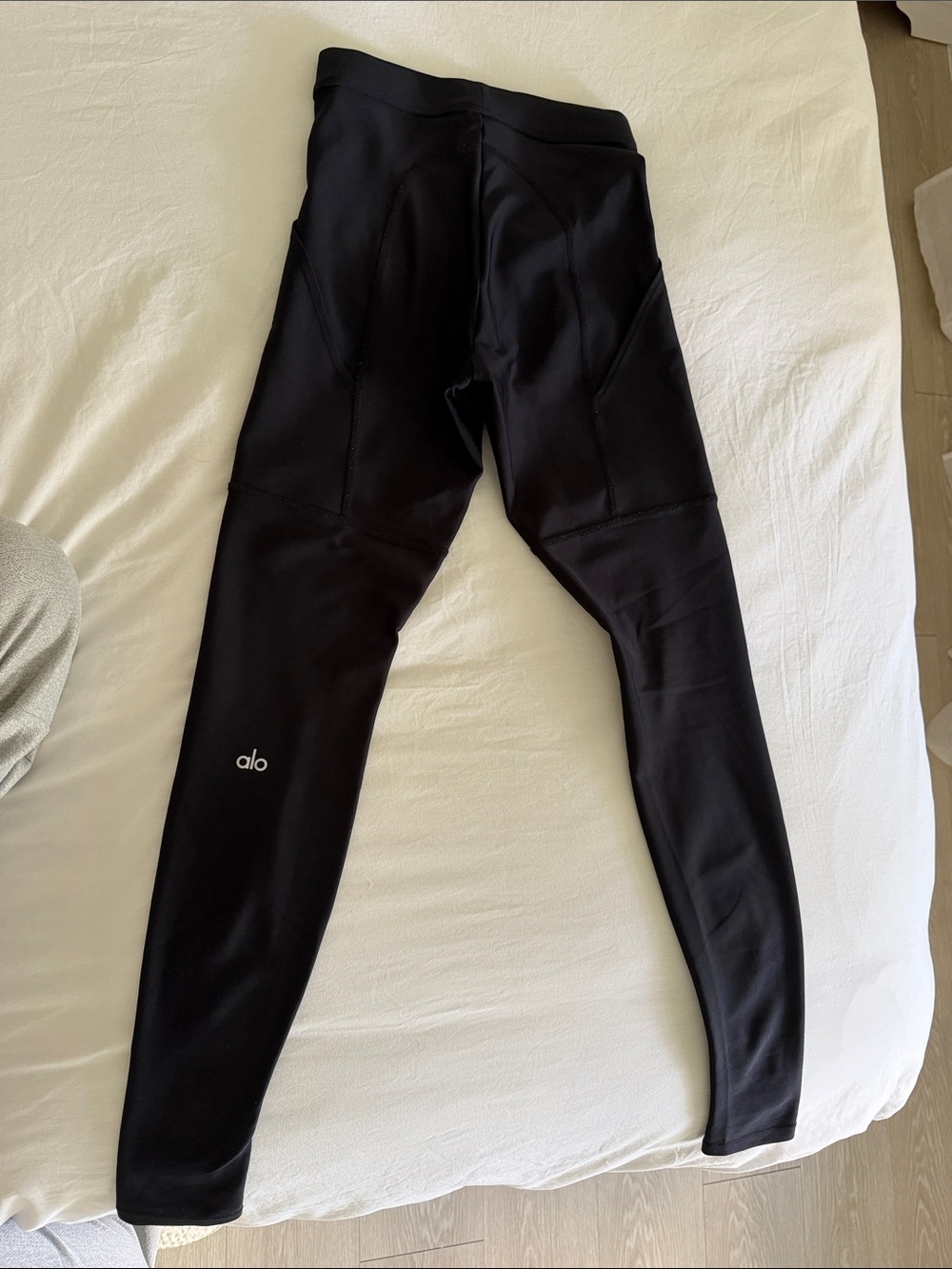 ALO Yoga Kids Black Athletic Leggings